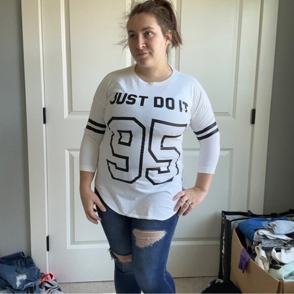 Nike | White "Just Do It 95" Graphic 3/4 Sleeve Tee | Size Small - Picture 7 of 10